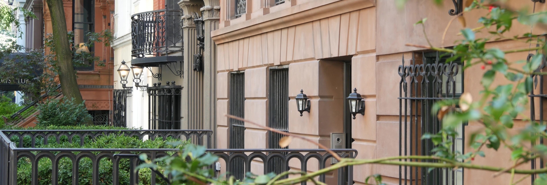 Nyc Ny Ny Homes 001 1920X650